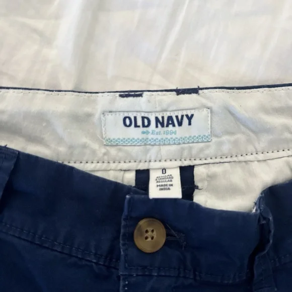 Old Navy Blue Bermuda Shorts - Picture 3 of 3